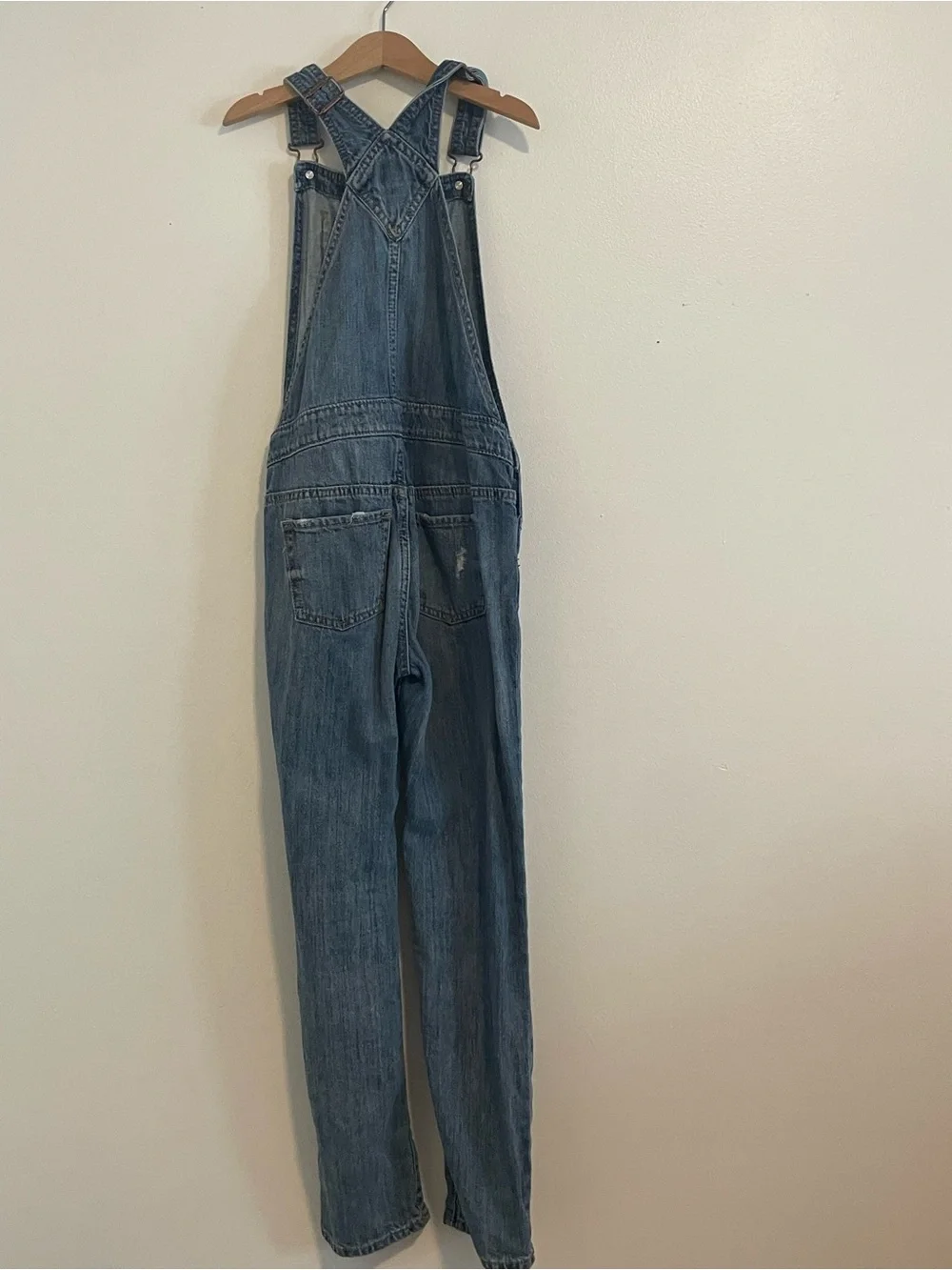 GAP light blue